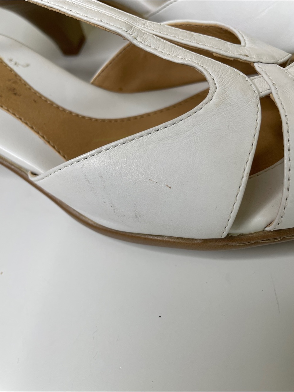 I LOVE COMFORT White Leather T-Strap Cushioned Insole Kitten Heel Sandals 7.5M - Picture 9 of 13